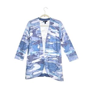 Isaac Mizrahi Live, Camo Cardigan sweater. Blue/white. Size Small.